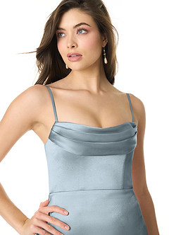 Azazie Liv Vestidos de damas de honor Vestido de Azul Polvoriento de Satén Metálico de Corte Recto Convertible con Vestidos sin tirantes image2
