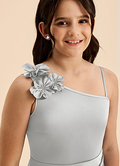 Azazie Remi Junior Etui Seitliche Cut-Outs Stretch-Satin Kleid Silber image8