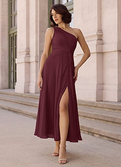 Azazie Brooke Robes de demoiselle d'honneur Robe Trapèze en Mousseline de soie Une épaule Cabernet image2