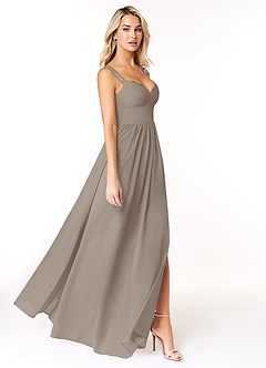 Azazie Cleobella Robes de demoiselle d'honneur Robe Trapèze en Mousseline de soie Dentelle en forme de cœur Taupe image3