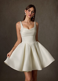 Azazie Zelina Vestidos de novia Vestido de Crema de Satén de Corte en A con Escote de Corazón image1