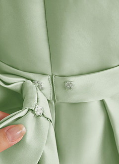 Azazie Princess Blumenmädchenkleider A-Linie Plissee Matte Satin Kleid Staubiger Salbeigrün image7