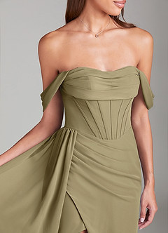 Azazie Amyra Abiti da Damigella Abito Convertibile Tubino in Chiffon a Spalla Scoperta Verde Muschio image6