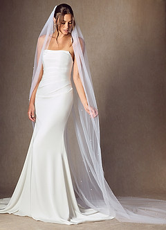 front Jenna Pearl Cathedral Length Veil