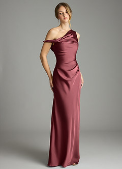 Azazie Emerson Vestidos de damas de honor Vestido Merlot de Satén Elástico de Corte Sirena con Hombros descubiertos image5