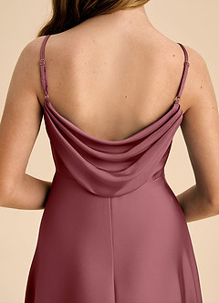 Azazie Bug Junior Vestido de Rosa Del Desierto de Satén Elástico de Corte en A con Plisado image8