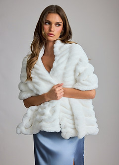front Luxurious Bubble-Textured Faux Fur Bridal Shawl