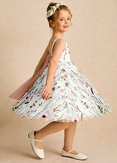 Azazie Peppa vestidos de niña de las flores Vestido de Marfil Rosa Champaña de Tul de Corte En A con Escote de Corazón image4