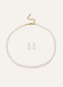 Elegant Pearl Jewelry Set