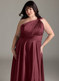 Azazie Charlize Robes de demoiselle d'honneur Robe Trapèze en Satin extensible Asymétrique Merlot image14