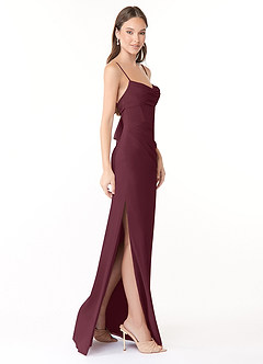 Azazie Mai Vestidos de damas de honor Vestido de Cabernet de Gasa de Corte Recto con Plisado image3