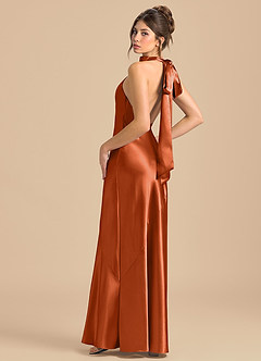 Azazie Velli Robes de demoiselle d'honneur Robe Fourreau en Satiné métallisé Col Haut Orange Brûlée image1