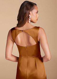 Azazie Flori Vestidos de damas de honor Vestido de Cobre de Satén Metálico de Corte Recto con Corte Lateral image6