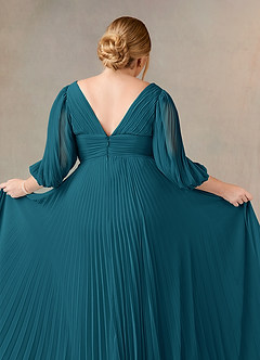 Azazie Zahara Mother of the Bride Dresses Ink Blue A-Line V-Neck Pleated Chiffon Dress image12