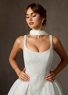 Azazie Dawn Vestidos de novia Vestido de Diamante Blanco de Encaje de Corte en A image6