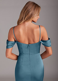 Azazie Saige Abiti da Damigella Abito Sirena in Raso Elasticizzato a Spalla Scoperta Bermuda image6