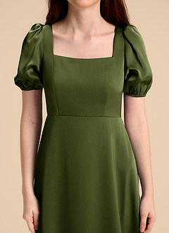 Azazie Briar Junior Robe Trapèze en Satin extensible Arc Olive image8