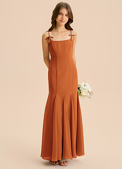 Azazie Evey Junior Abito Sirena in Chiffon Plissettato Cannella image4