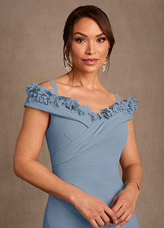 Azazie Jettie Vestidos para mãe da noiva Vestido Azul Empoeirado de Chiffon de Bainha com Plissado image4