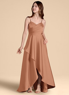 Azazie Prisha Junior Abito A-Line in Raso Elasticizzato Plissettato Bronzo image4