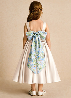 Azazie Doodlebug Blumenmädchenkleider A-Linie Schleifen Matte Satin Kleid Alabaster Weiß image1