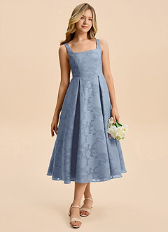 Azazie Amalie Junior Vestido de Azul Polvoriento de Devorado Floral de Corte en A con Volante image7
