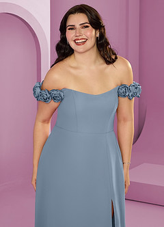 Barbie ♥ Azazie Suknie dla druhen Rozkloszowana szyfonowa sukienka z odkrytymi ramionami i kwiatowymi rozetkami image16