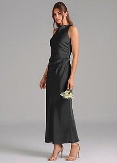 Azazie Evadne Vestidos de damas de honor Vestido de Negro de Satén Elástico de Corte Recto con Plisado image1