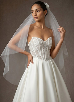 front Double Layer Lace Applique Tulle Waltz Veil