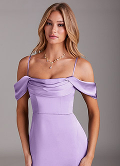 Azazie Saige Jurken voor bruidsmeisjes Jurk van Stretch Satijn met Kolom Off the Shoulder Lila image2