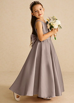 Azazie Pipsy vestidos de niña de las flores Vestido de Gris Pardo de Satin Mate de Corte En A con Lazo image3