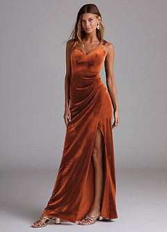 Azazie Leo Vestidos de damas de honor Vestido de Naranja Quemada de terciopelo de Corte Recto con Plisado image1
