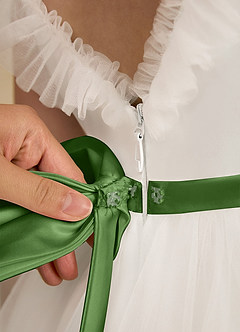 Azazie Amber Robe Demoiselle D'honneur Fillette Robe Trapèze en Tulle Arc Ivoire Basilic image6