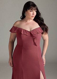 Azazie Sophie Vestidos de damas de honor Vestido de Merlot de Gasa de Corte en A Convertible con Vestidos sin tirantes image11