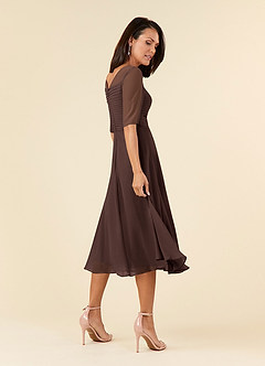 Azazie Naomi Mère de la mariée Robes Robe Trapèze en Mousseline de soie Col bateau plissé Ganache image4