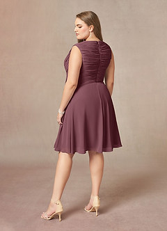 Azazie Theron Kleider für die Brautmutter A-Linie V-Hals Gefaltet Chiffon Kleid Sangria image9