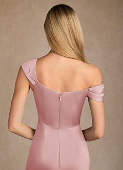 Azazie Laramie Mère de la mariée Robes Robe Sirène en Satin extensible Plissée Rose Poudré image6