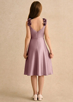 Azazie Resa Sukienki dla dziewczynek sypiących kwiaty Linia A Pofałdowany Matowy satynowy Długość do kolan Sukienka image2