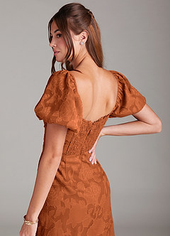 Azazie Evalina Vestidos de damas de honor Vestido de Naranja Quemada de Devorado Floral de Corte Recto con Escote de Corazón image5