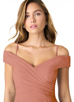 Azazie Lecia Jurken voor bruidsmeisjes Converteerbaar Jurk van Chiffon met rijk Off-the-shoulder geplooid Meer Gesneden image2