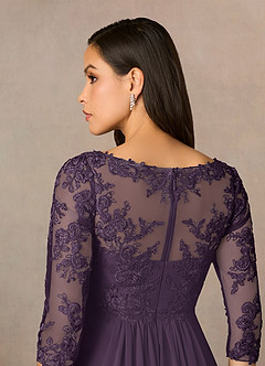 Azazie Hayek Mère de la mariée Robes Robe Trapèze en Mousseline de soie Col V en dentelle Prune image5