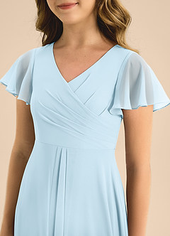 Azazie Induh Junior Vestido de Azul Cielo de Gasa de Corte en A con Plisado image5