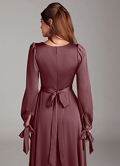 Azazie Leonia Robes de demoiselle d'honneur Robe Trapèze en Satin extensible Manche longue Sangria image7