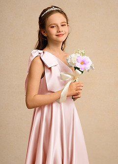 Azazie Guppy Junior Formal vestidos de niña de las flores Vestido de Rosa Rubor de Satin Mate de Corte En A con Hombro unilateral image6