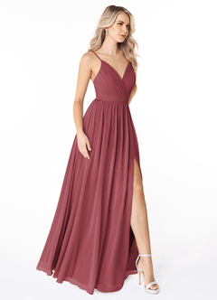 Azazie Gracie Vestidos de damas de honor Vestido de Merlot de Gasa de Corte en A con Plisado image5