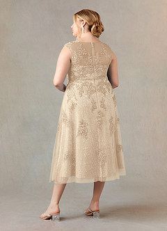 Azazie Flynn Mère de la mariée Robes Robe Trapèze en Tulle Col bateau dentelle Champagne image9