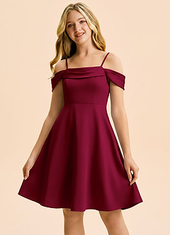 Azazie Anselie Junior Vestido Borgoña de Satén Elástico de Corte en A con Hombros descubiertos image5