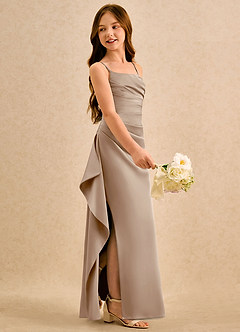 Azazie Cannoli Girls Formal Robe Demoiselle D'honneur Fillette Robe Trapèze en Satin extensible Plissée Taupe image5