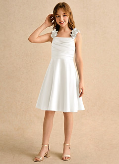 Azazie Resa Girls Formal Sukienki dla dziewczynek sypiących kwiaty Linia A Pofałdowany Matowy satynowy Długość do kolan Sukienka image5