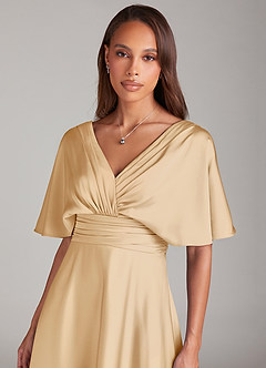Azazie Pamela Robes de demoiselle d'honneur Robe Trapèze en Satin extensible Plissée Or image5